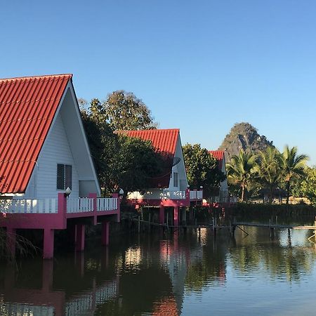 Huen Him Bung Hotel Chiang Rai Exterior foto